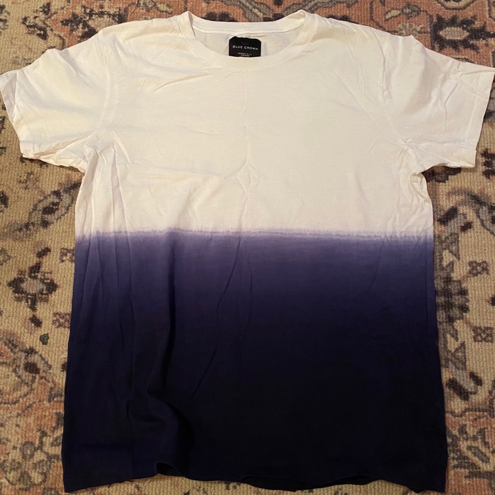 NWOT Men’s Blue Crown Blue & White T Shirt XXL